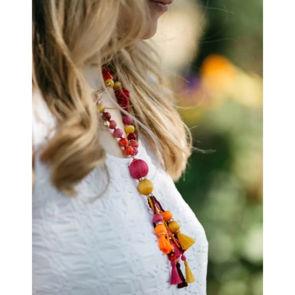 KATE SPADE • Pretty Poms Tassel Pendant Necklace - Picture 5 of 9